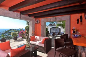 villa-62789742301679323404.jpg