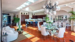villa-81517148071679600421.jpg