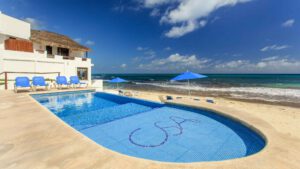 villa-8911555281721243198.jpg