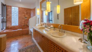 villa-90463905521723004533.jpg