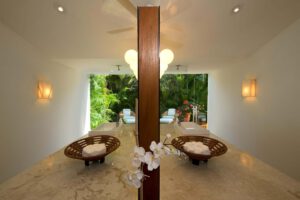 villa-92892643911681597255.jpg