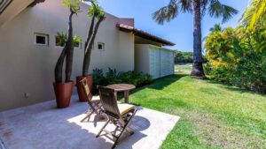 villa-93300835951681164283.jpg
