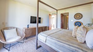 villa-12218421621681147016.jpg