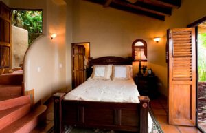 villa-15928074021679324858.jpg