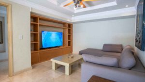villa-16280368651756924733.jpg