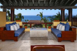 villa-96855468951681412383.jpg