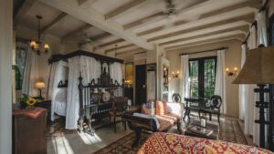 villa-11073576621760549429.jpg