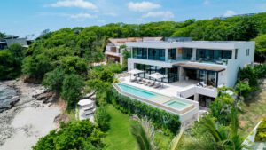 villa-20621954431748978422.jpg