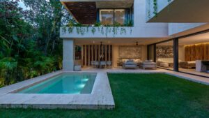 villa-32945623021753126641.jpg