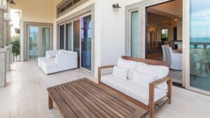 villa-6880854071697584470.jpg