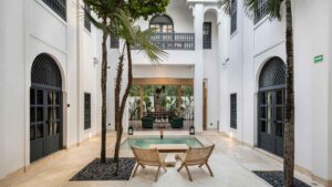 villa-71802665771724345142.jpg