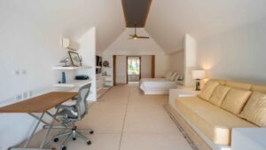 villa-93793779201750185738.jpg