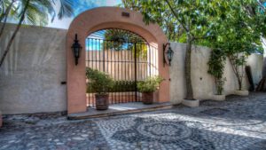 villa-94393445041678997778.jpg