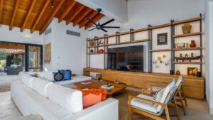 villa-10423602001755204659.jpg