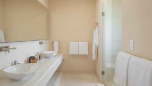 villa-18081425741751913321.jpg