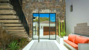 villa-25142424711749151203.jpg