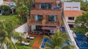 villa-28800311971758216507.jpg