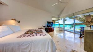 villa-49727766601722464137.jpg