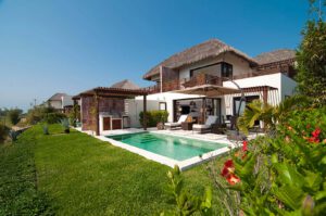 villa-52370515331681408669.jpg