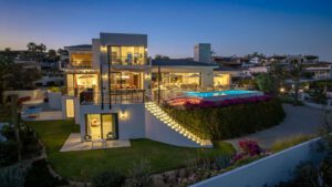 villa-75385776881751996006.jpg