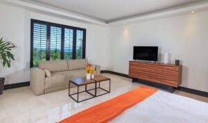 villa-81627890061681337807.jpg