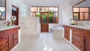 villa-82917693891697066320.jpg