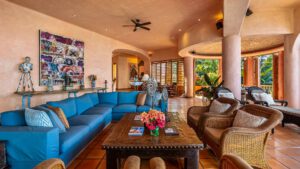 villa-85342576011746734351.jpg