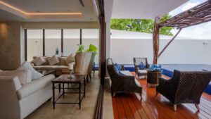 villa-97803828011758216518.jpg