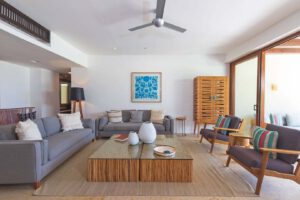 villa-99871609741681315228.jpg