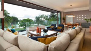 villa-11407334061753723883.jpg