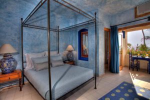villa-11507517031697643430.jpg