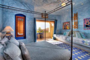 villa-12629873191697643430.jpg