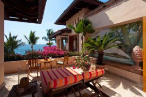 villa-17062375401697643430.jpg