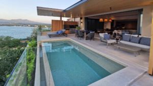 villa-17927650701681158702.jpg