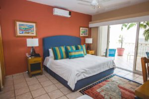 villa-58822625851679601772.jpg
