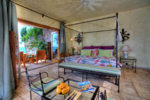 villa-64624617091697643430.jpg
