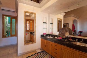 villa-73212531311697643430.jpg