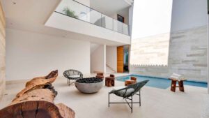 villa-89931704571739819613.jpg