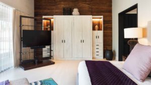 villa-11710737881680545490.jpg