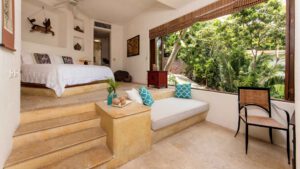 villa-55078678181679164798.jpg