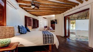 villa-64219076421722535870.jpg