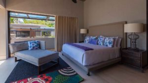 villa-93952577451680545490.jpg