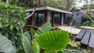 villa-9842778691680545490.jpg