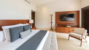 villa-36968290941681314275.jpg