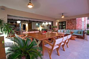 villa-65724503381681411768.jpg