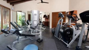 villa-84231072811681167340.jpg