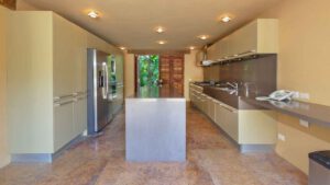 villa-27177714761681589672.jpg