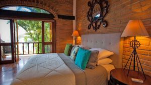 villa-27389161411679325583.jpg