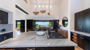 villa-70264780511748637866.jpg