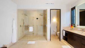 villa-83996430091747855725.jpg